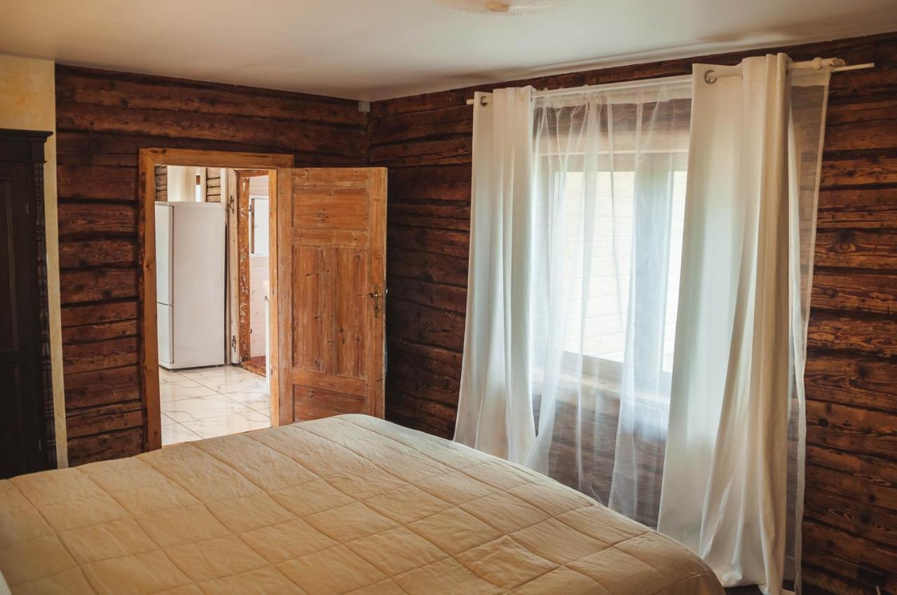 Klaukse Hotel Aabla Kültér fotó