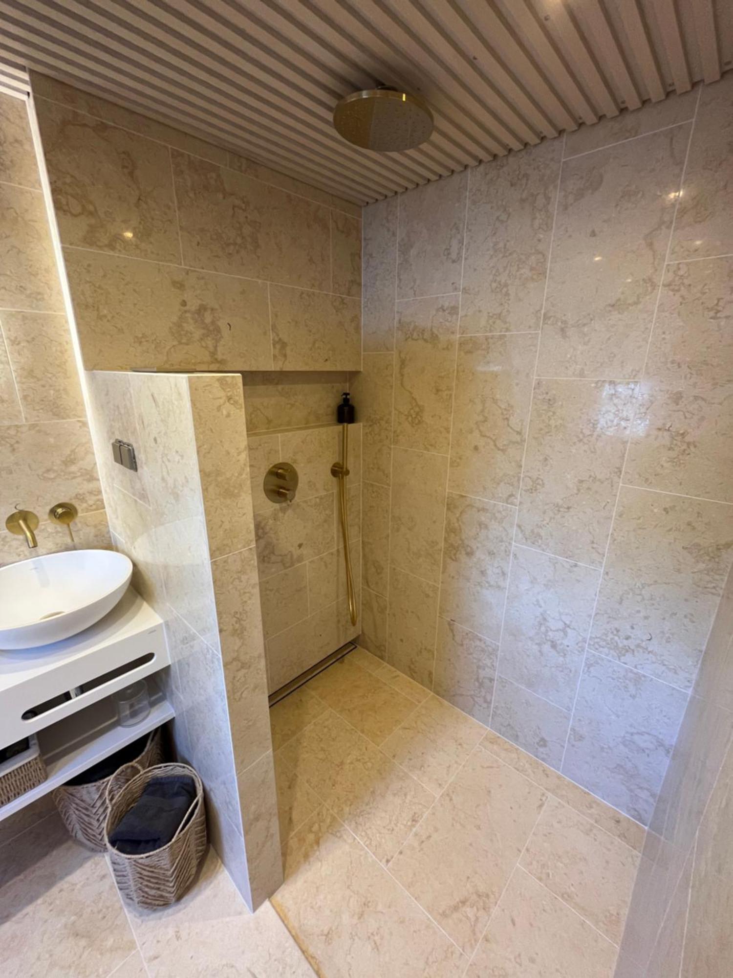 Klaukse Hotel Aabla Kültér fotó