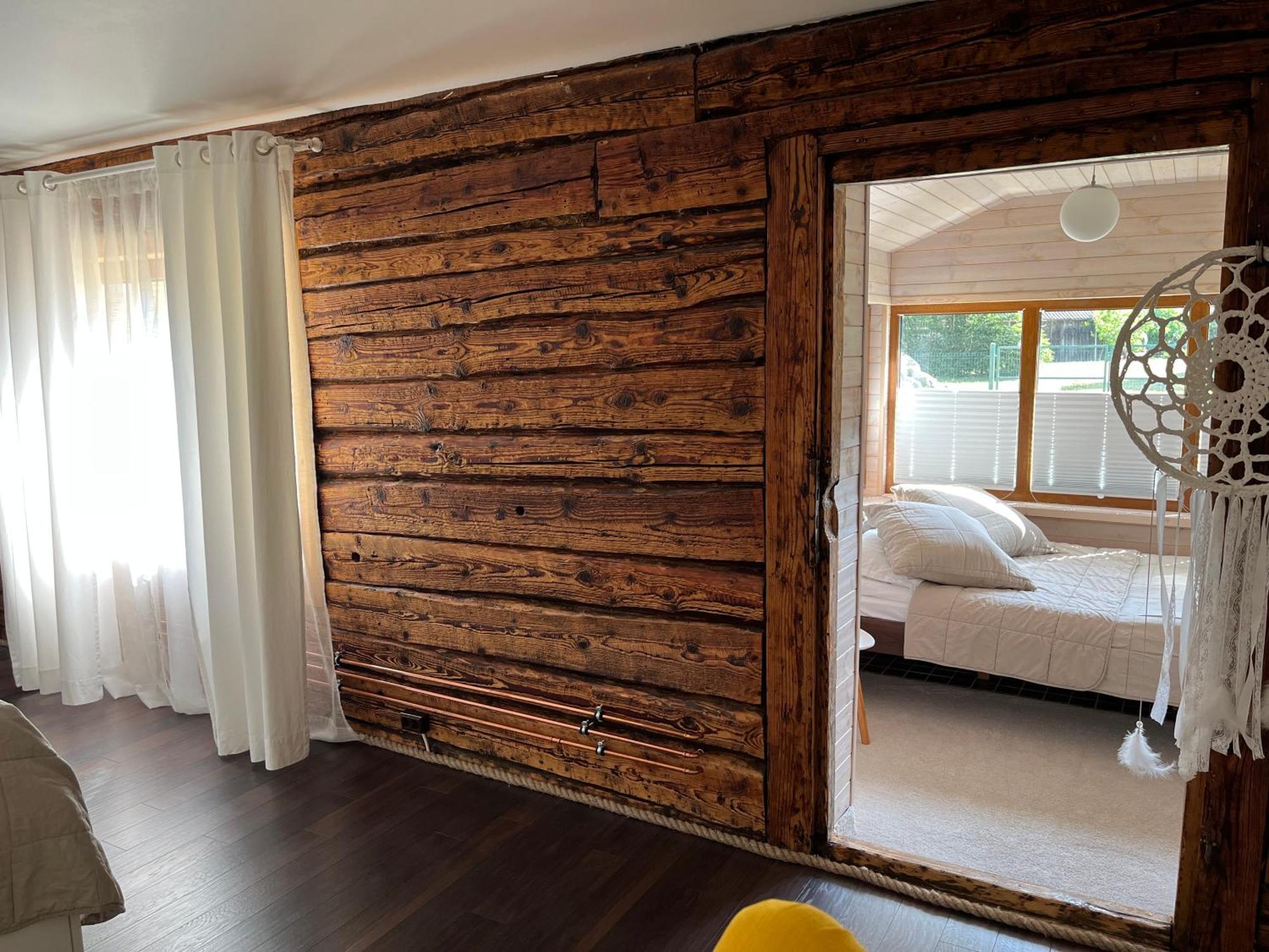 Klaukse Hotel Aabla Kültér fotó